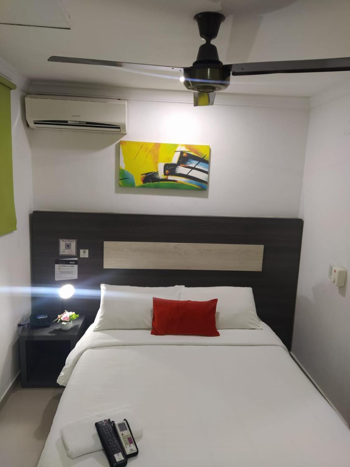 Hotel La Casa 1 Monteria Ngoại thất bức ảnh